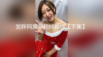 Stripchat站，短发气质小姐姐【MegLinda】小尺度诱惑，舔假屌深喉吸吮，脱下内裤叼嘴里，跳蛋震穴