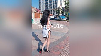 二 OnlyFans极品女神 Naomiii 全付费视图福利合集