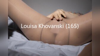 Louisa Khovanski (165)