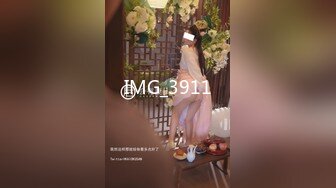 十个眼镜九个骚 合肥师范大学 极品骚鸡眼镜娘 任菲 肉棒舔食者 露脸骚鸡穿着情趣丝袜吃你的鸡